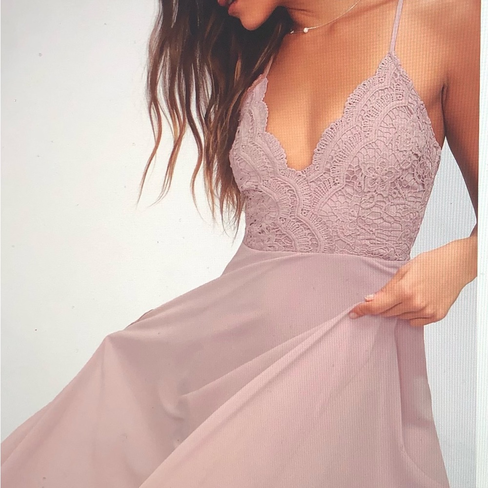 Lulu’s, small, dusty lavender color (pinkish)